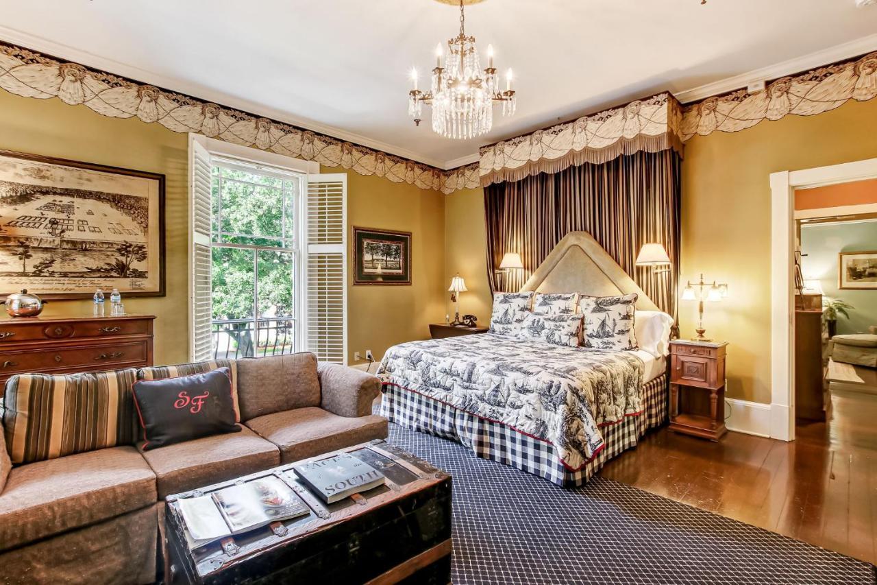 Ballastone Inn Savannah Esterno foto