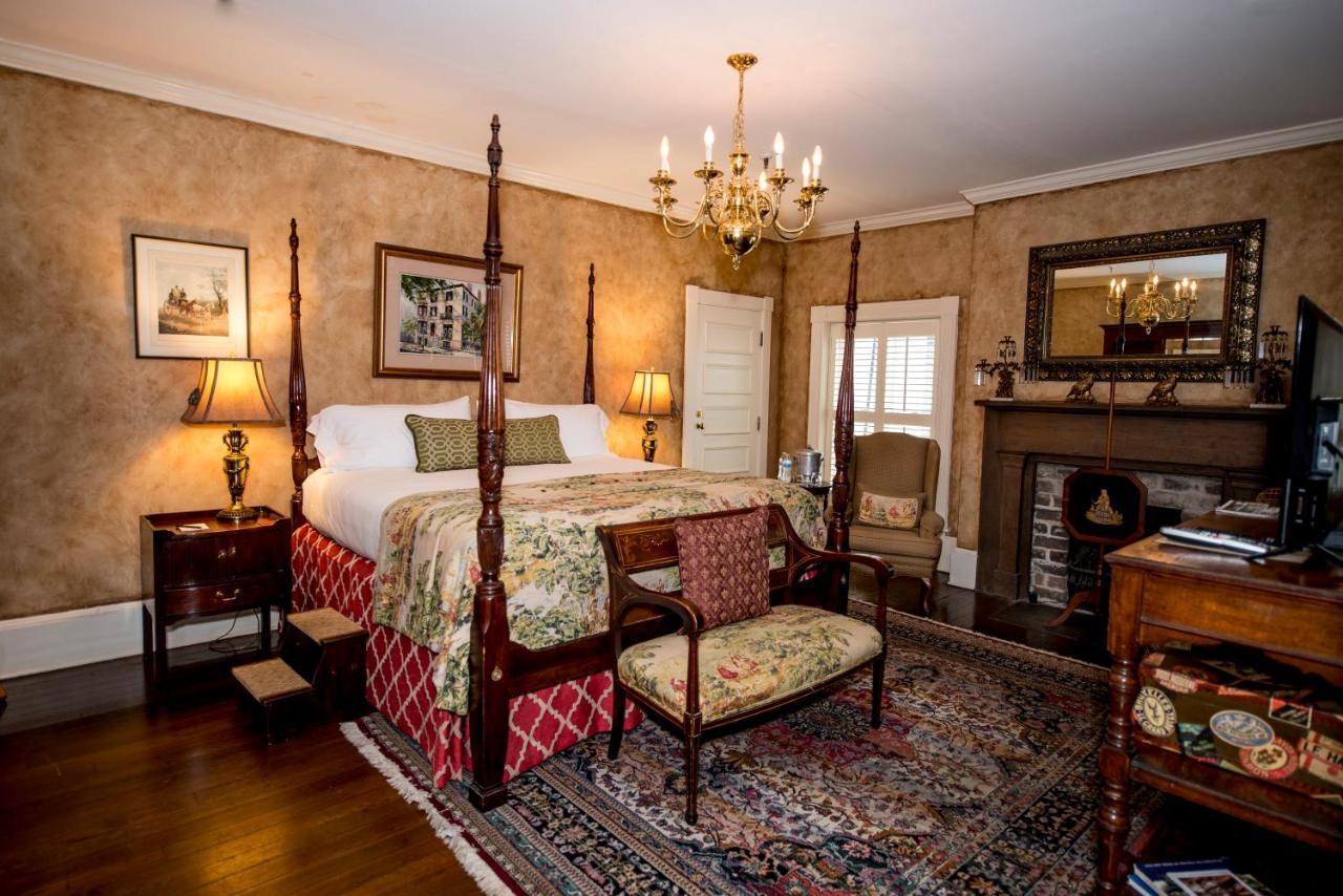 Ballastone Inn Savannah Esterno foto